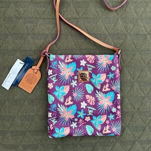 *RARE FIND* Disney Aulani Dooney and Burke - NWT Crossbody Purse